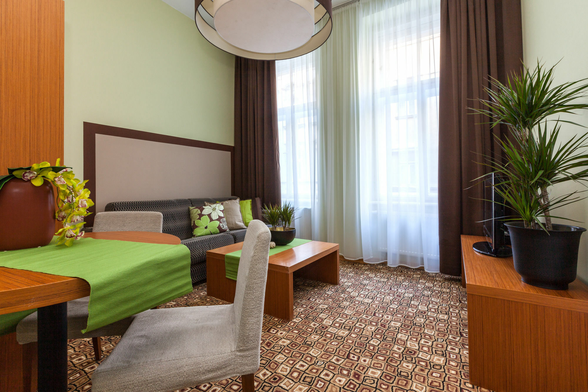 Lägenhet Emporio Prag