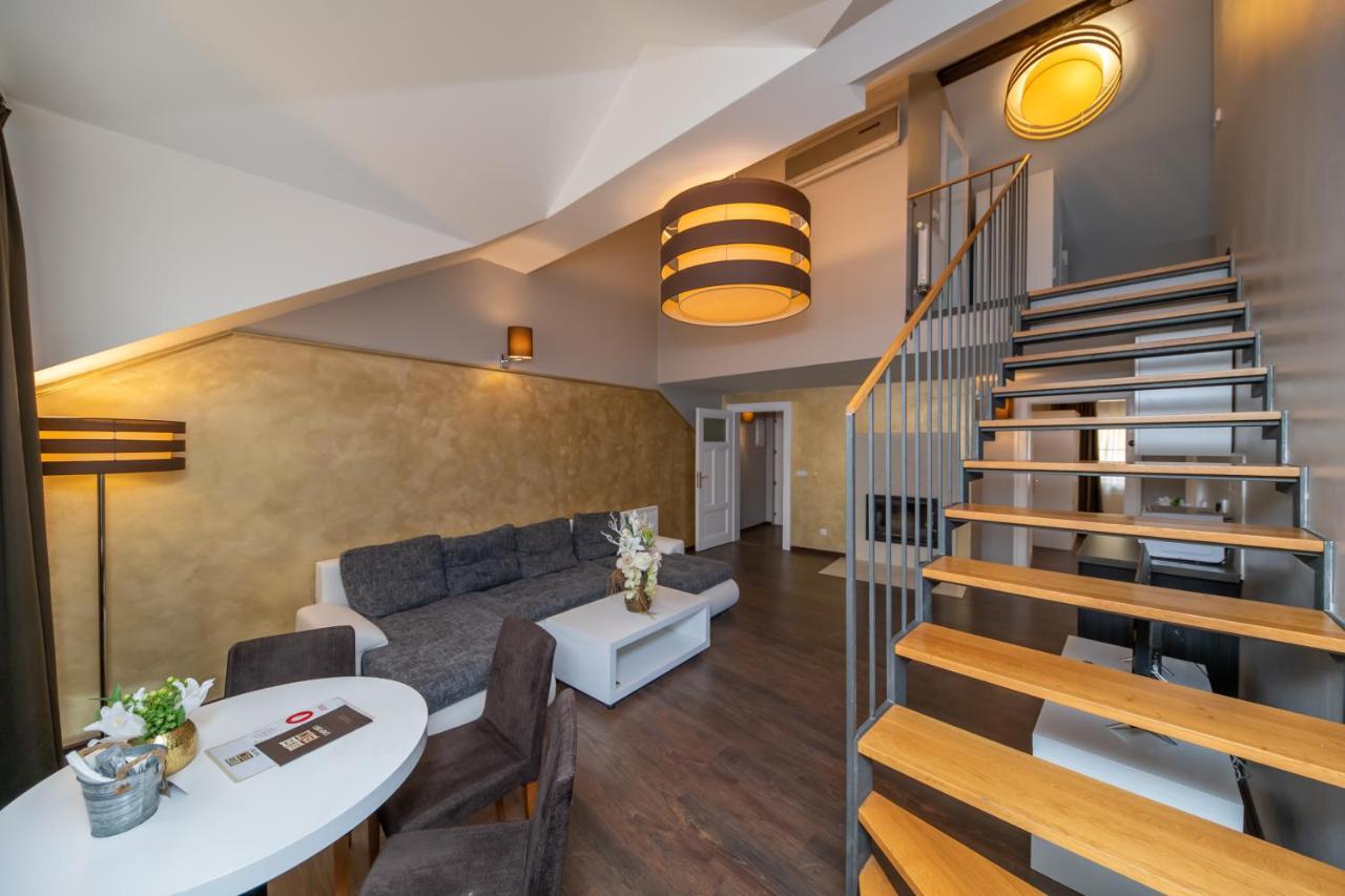 Emporio Apartment Prag